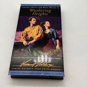 Wuthering Heights VHS Remastered B & W Merle Oberon-Laurence Olivier